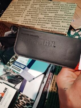 Foster Grant Black Men’s Faux Leather Glasses Sleeve